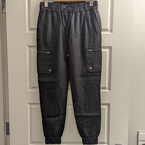 ๐3/$50๐ Banana Republic PETITE CARGO JOGGER - Picture 2 of 8